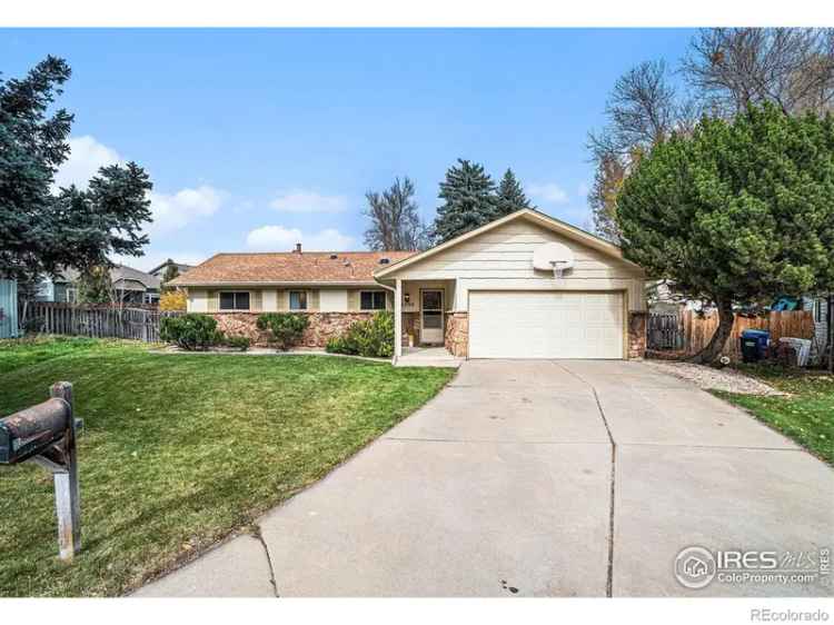 Single-family house For Sale in 2700, Brookwood Court, Fort Collins, Colorado