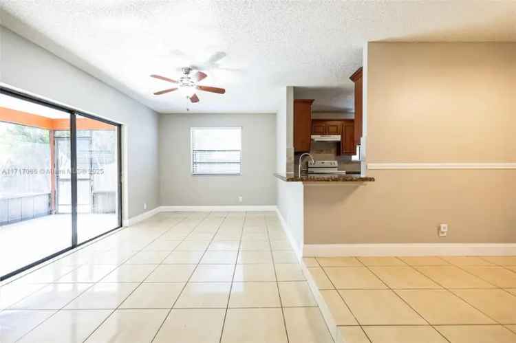 Single-family house For Sale in 722, Northwest 1st Avenue, Boynton Beach, Florida