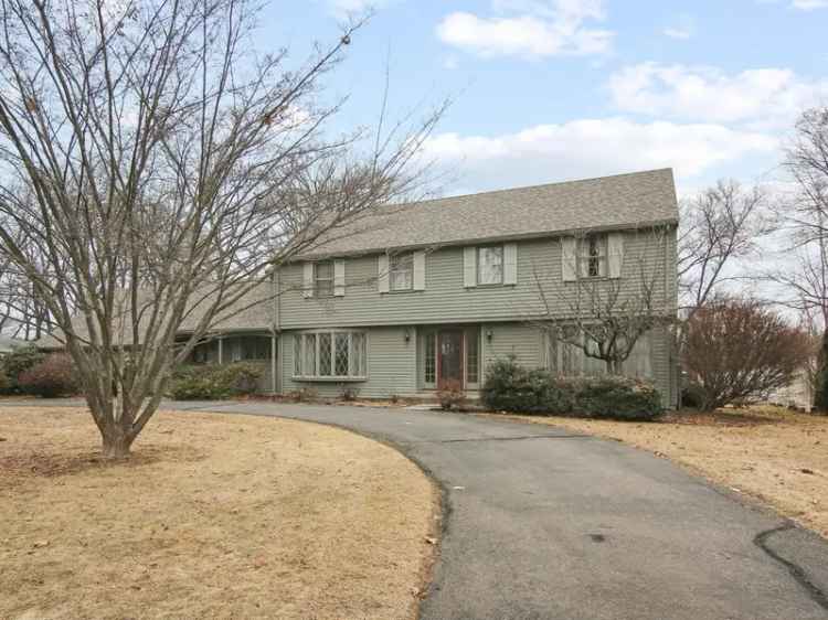 Single-family house For Sale in 53, Robeth Lane, Wethersfield, Connecticut