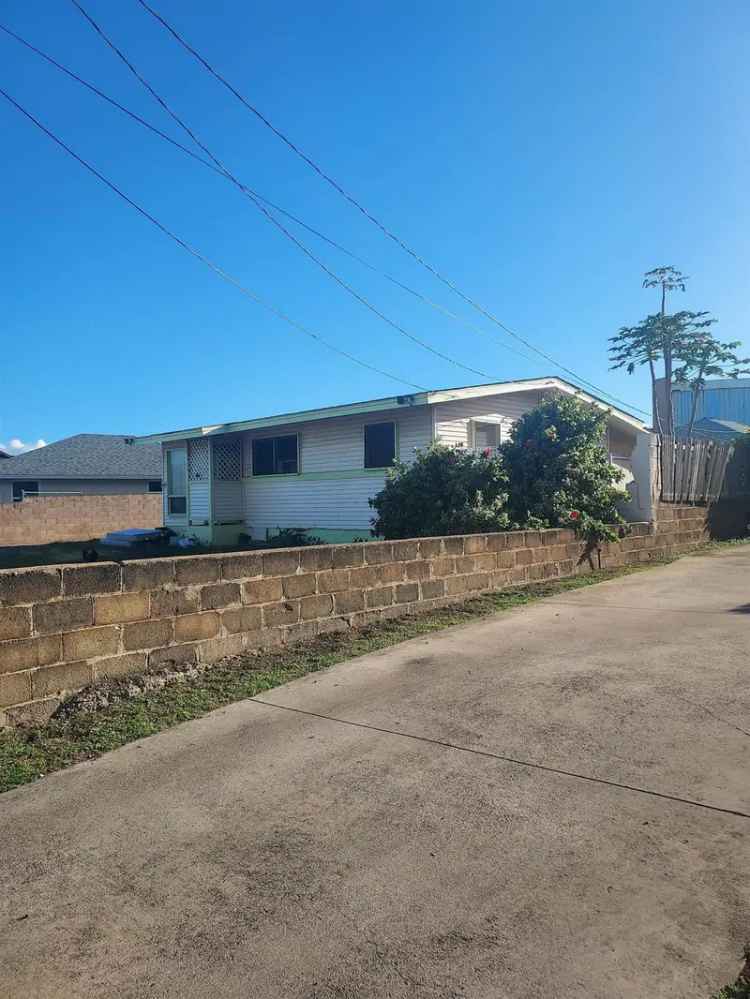 Single-family house For Sale in 409, Waiehu Beach Road, Wailuku, Hawaii