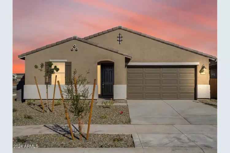 Single-family house For Sale in 16080, West Honeysuckle Drive, Surprise, Arizona