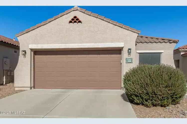 Single-family house For Sale in 300, West Calle Media Luz, Sahuarita, Arizona