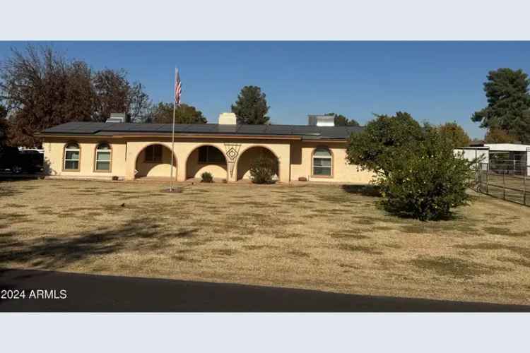 Single-family house For Sale in 707, South Cactus Wren Street, Gilbert, Arizona