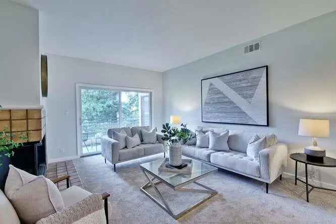 Condo For Sale in 4685, Albany Circle, San Jose, California