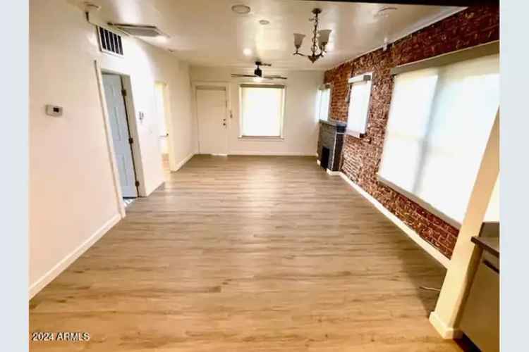 Duplex For Sale in Phoenix, Arizona