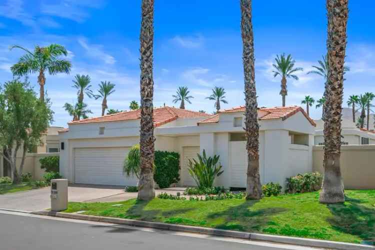 Single-family house For Sale in Indian Wells, California