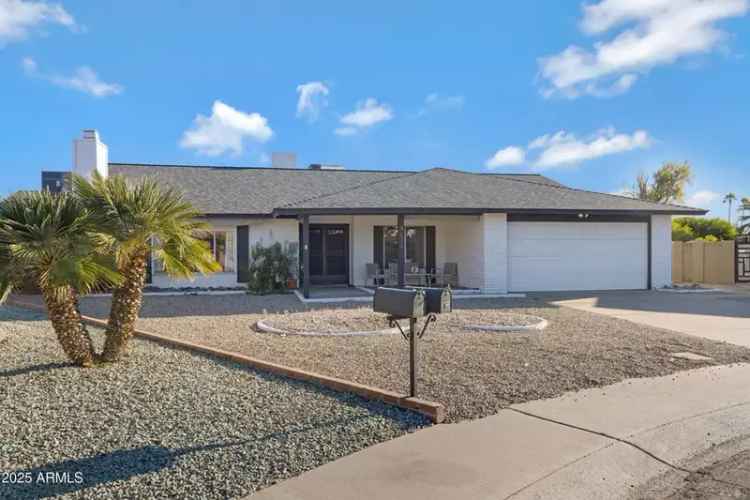 Single-family house For Sale in 4524, East Walatowa Street, Phoenix, Arizona