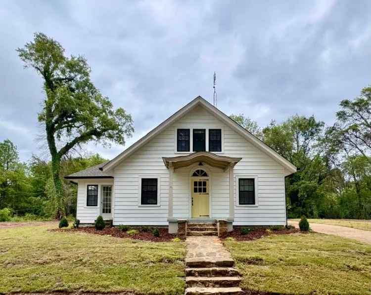 Single-family house For Sale in Muscle Shoals, Alabama