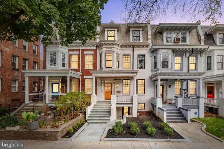 House For Sale in 2833, 27th Street Northwest, Washington, District of Columbia