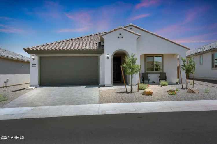 Single-family house For Sale in 18885, North 266th Avenue, Buckeye, Arizona