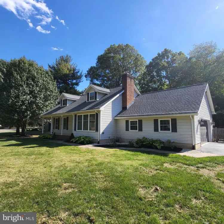 Single-family house For Sale in Dover, Delaware