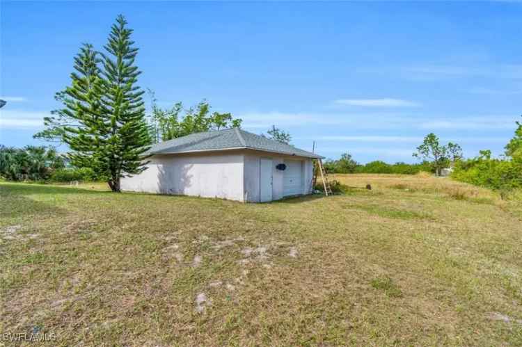 Single-family house For Sale in 5412, 3rd Street West, Florida