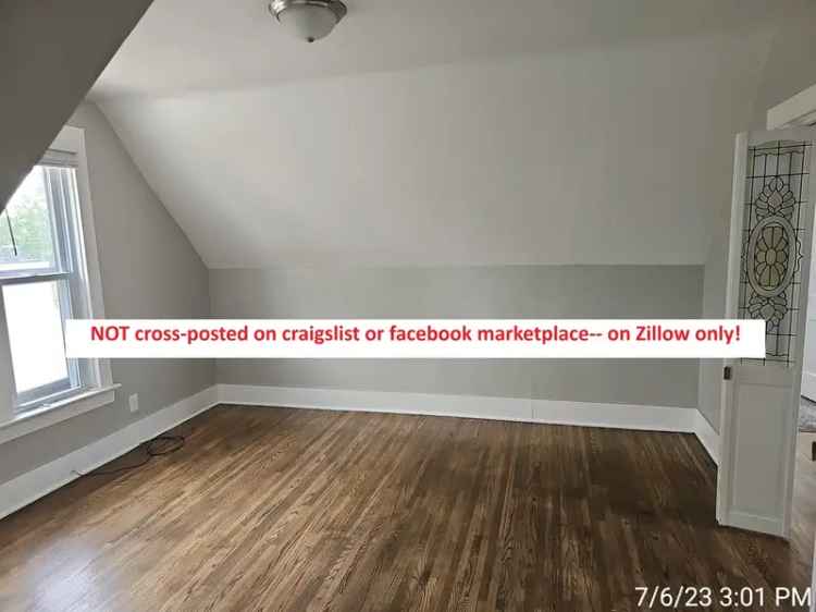 Updated Townhouse for Rent - Hardwood Floors, New Kitchen