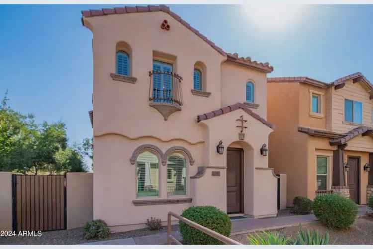 House For Sale in 2049, East Heartwood Lane, Phoenix, Arizona