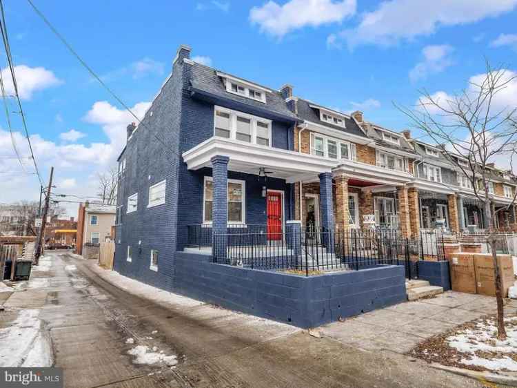 House For Sale in 1210, 18th Street Northeast, Washington, District of Columbia