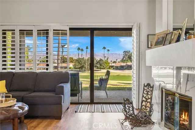 Condo For Sale in Palm Desert, California