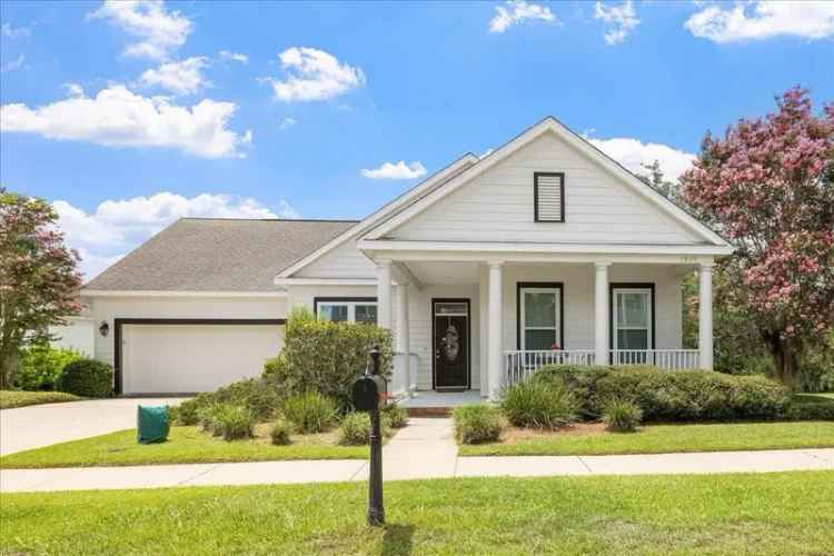 Single-family house For Sale in 3686, Longfellow Road, Tallahassee, Florida