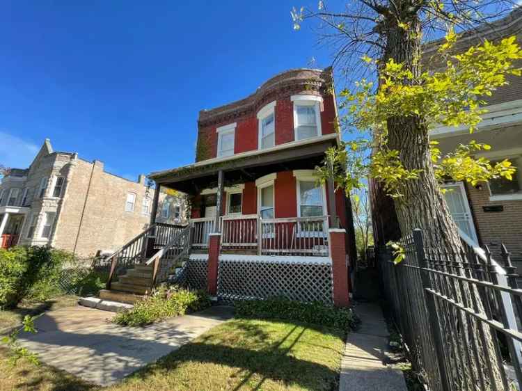 Multi-family house For Sale in 7621, South Lowe Avenue, Chicago, Illinois