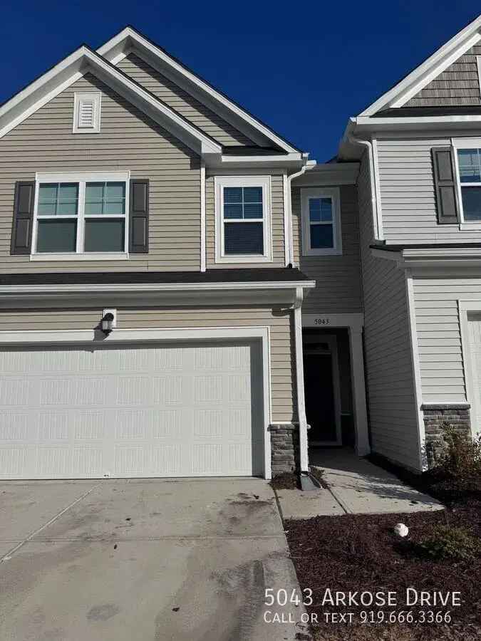 3 Bedroom 3 Bathroom Townhouse for Rent in South Heart Raleigh