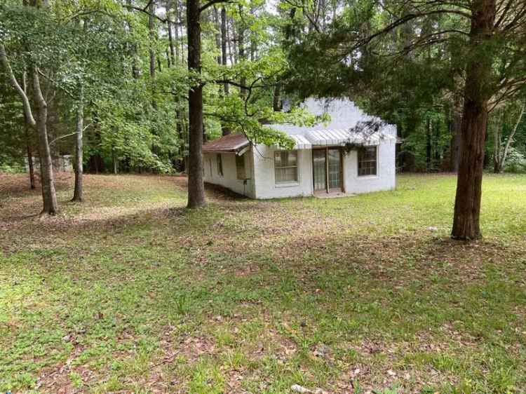 Single-family house For Sale in 3755, Jailette Road Southwest, South Fulton, Georgia