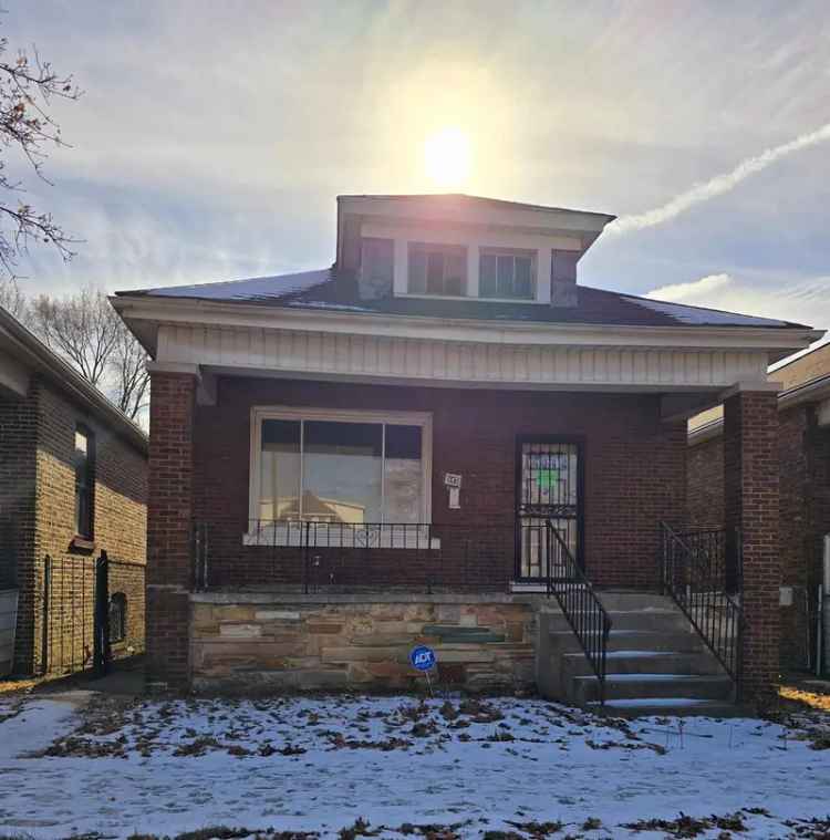 Single-family house For Sale in 545, East 91st Place, Chicago, Illinois