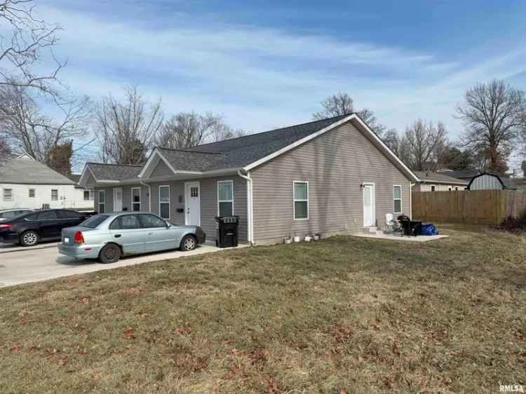 Multi-family house For Sale in 501, South Liberty Street, Marion, Illinois