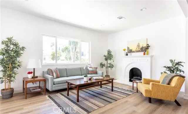 Single-family house For Sale in Los Angeles, California