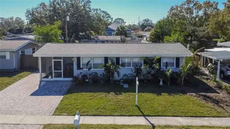 Single-family house For Sale in 4436, West Wallace Avenue, Tampa, Florida