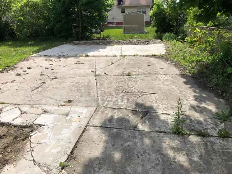 Land For Sale in 20042, Lakewood Avenue, Lynwood, Illinois