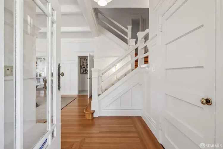 Single-family house For Sale in 2672, Union Street, San Francisco, California