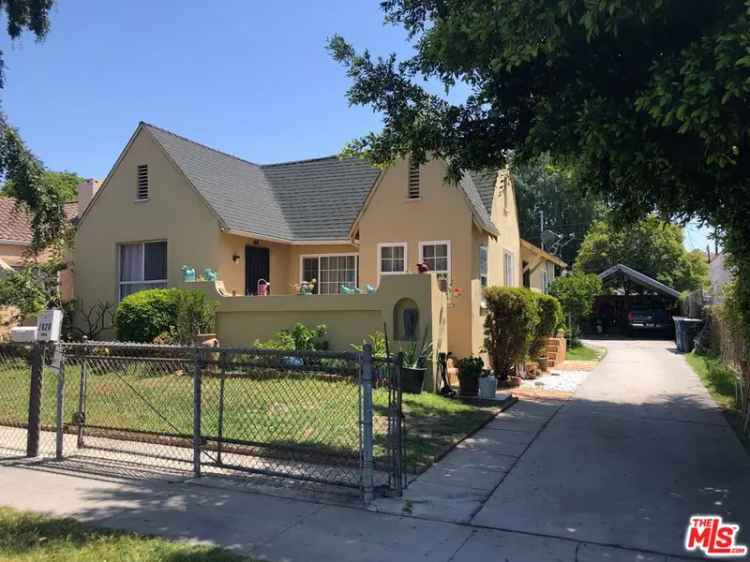 Single-family house For Sale in 1618, South Burnside Avenue, Los Angeles, California