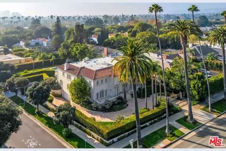 Single-family house For Sale in 701, North Beverly Drive, Beverly Hills, California