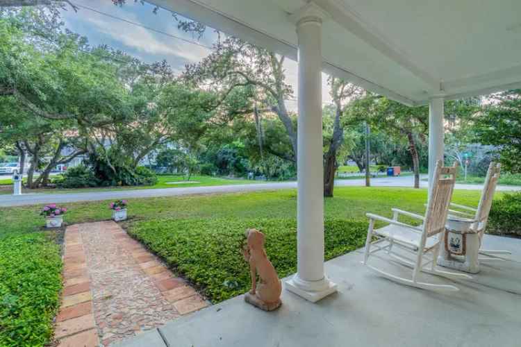 Single-family house For Sale in Saint Augustine, Florida