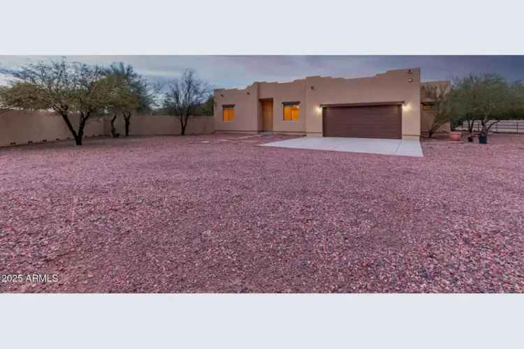 Single-family house For Sale in Phoenix, Arizona