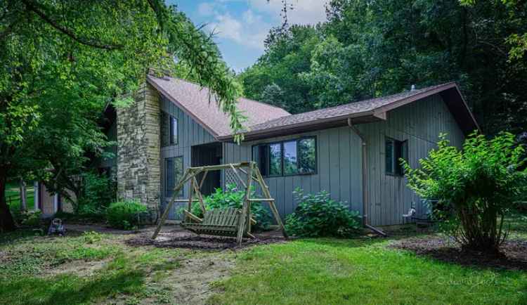 Single-family house For Sale in 116, Shenandoah Drive, Guilford Township, Illinois