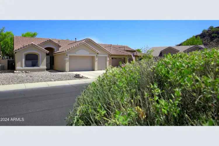 Single-family house For Sale in 20015, North 40th Drive, Glendale, Arizona