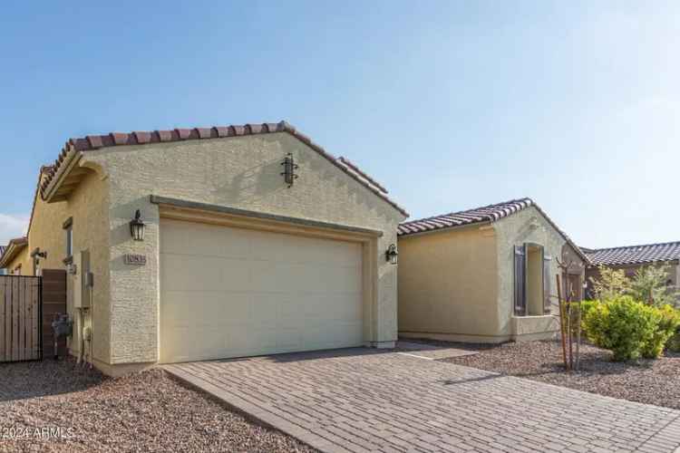 Single-family house For Sale in Mesa, Arizona