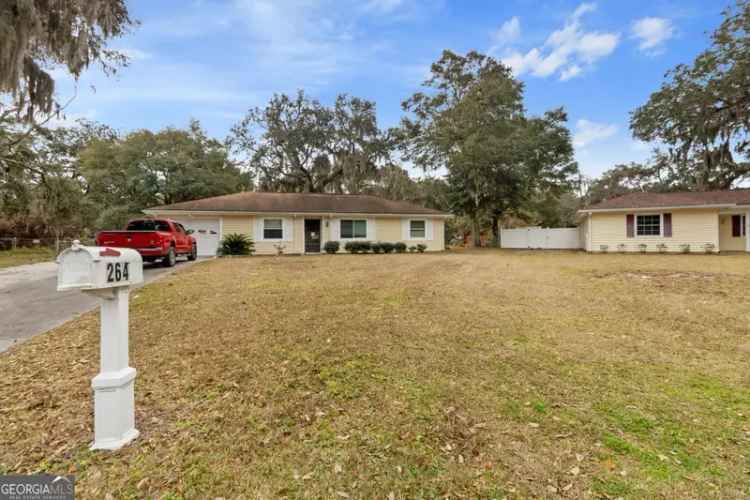 Single-family house For Sale in 264, Liberty Tree Road, St. Marys, Georgia