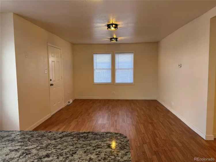 Single-family house For Sale in 2850, West Irvington Place, Denver, Colorado