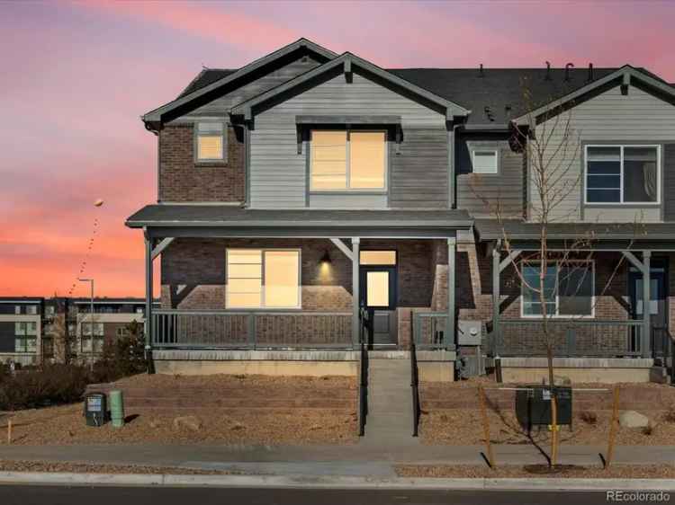 Single-family house For Sale in Aurora, Colorado