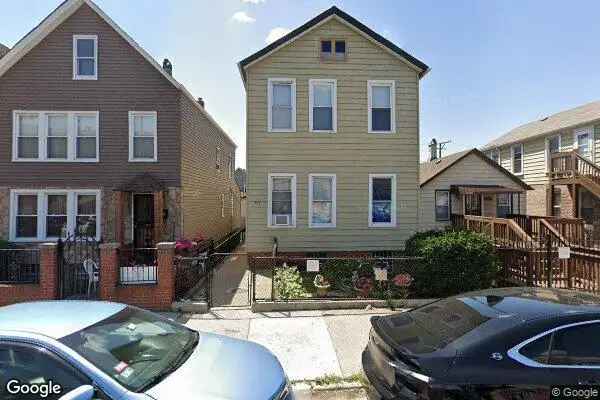 Multi-family house For Sale in 1816, South Bishop Street, Chicago, Illinois