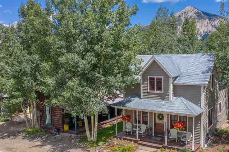 Single-family house For Sale in Crested Butte, Colorado