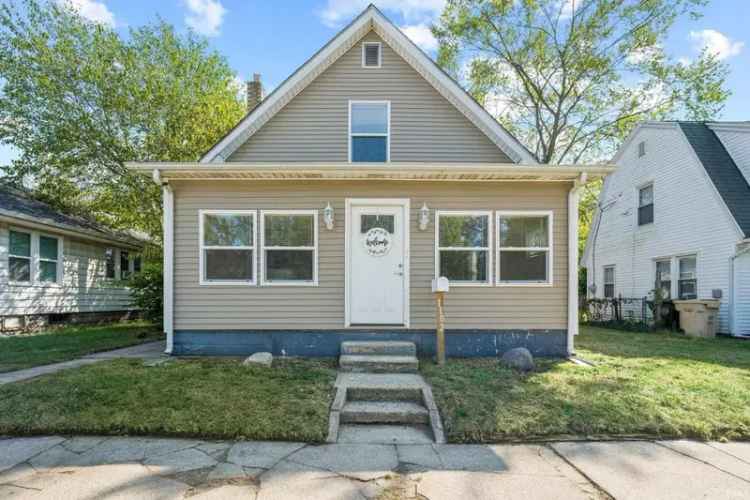 Single-family house For Sale in 1102, South 34th Street, South Bend, Indiana