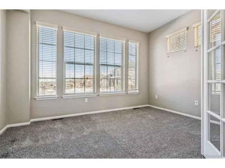 Single-family house For Sale in 21646, East Stroll Avenue, Parker, Colorado