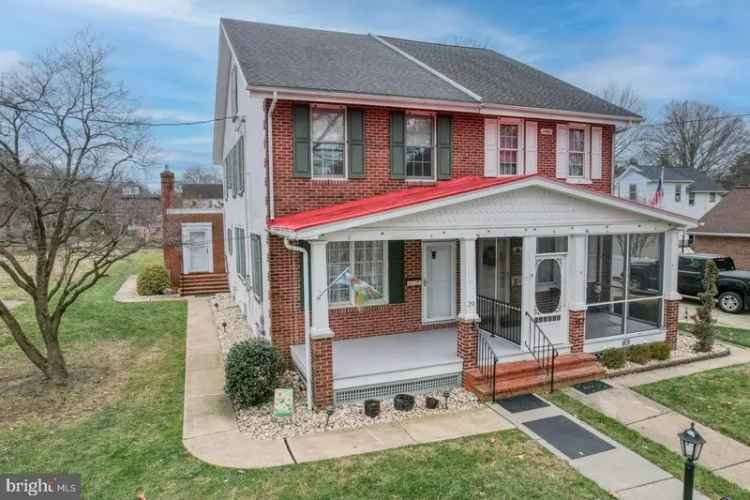 Single-family house For Sale in 29, West 7th Street, New Castle, Delaware