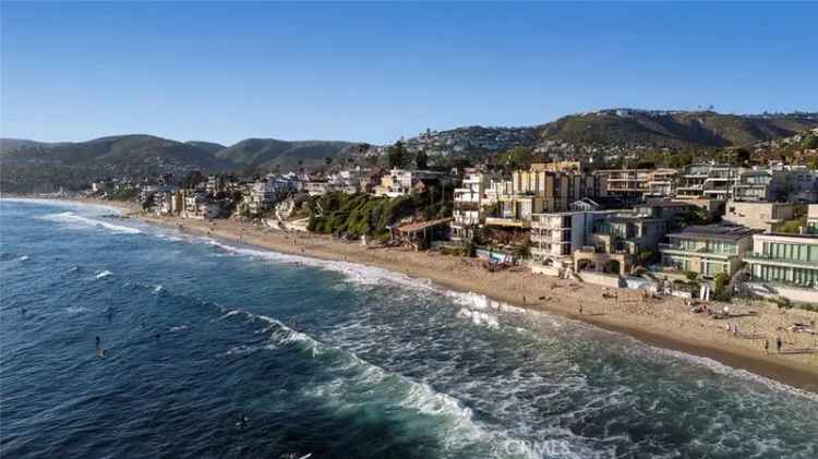 Condo For Sale in Laguna Beach, California