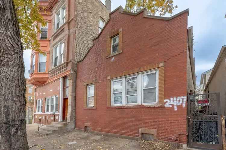 Multi-family house For Sale in 2407, South Albany Avenue, Chicago, Illinois