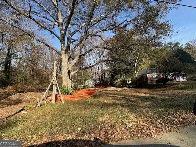 Land For Sale in 1867, Oakmont Drive Northwest, Atlanta, Georgia