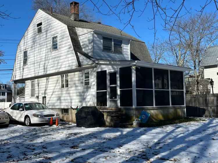 Single-family house For Sale in 35, John Street, Fairfield, Connecticut