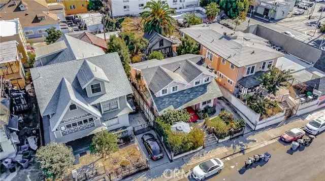 Single-family house For Sale in 1242, South Bonnie Brae Street, Los Angeles, California